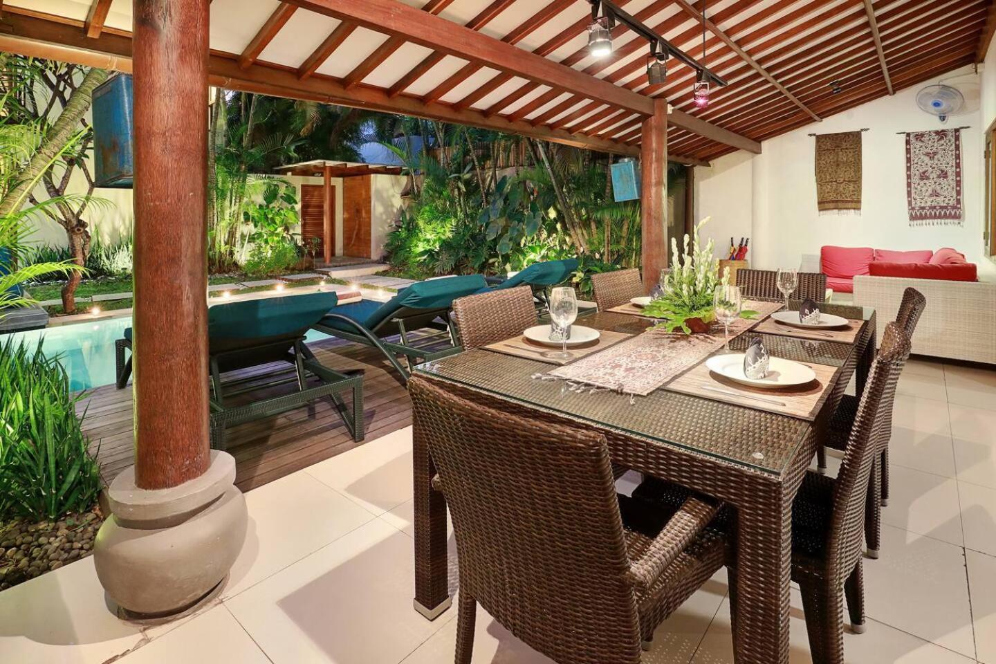 Super Value 4 Bedroom, Walk To Bintang Supermarket Seminyak Exteriör bild