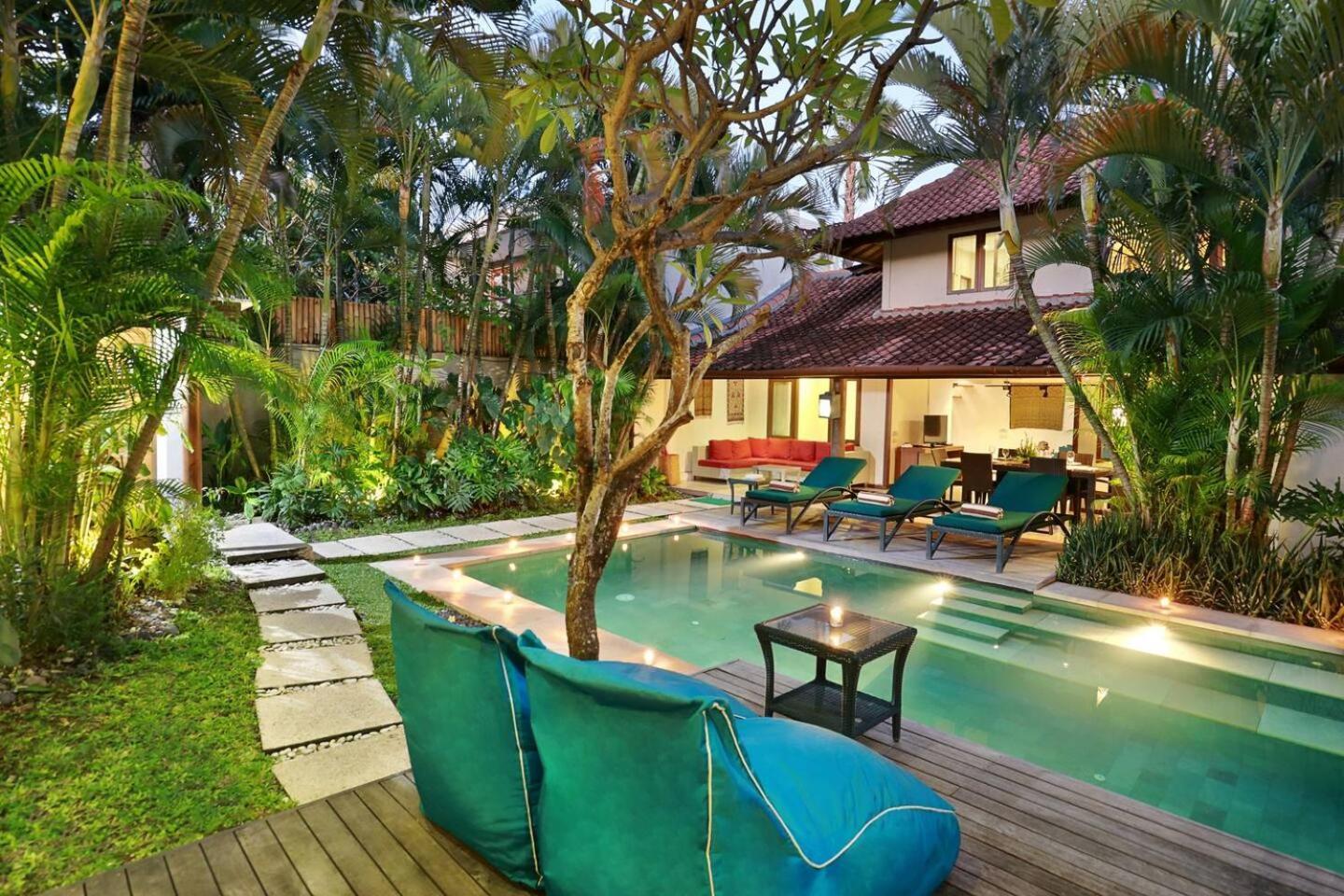 Super Value 4 Bedroom, Walk To Bintang Supermarket Seminyak Exteriör bild
