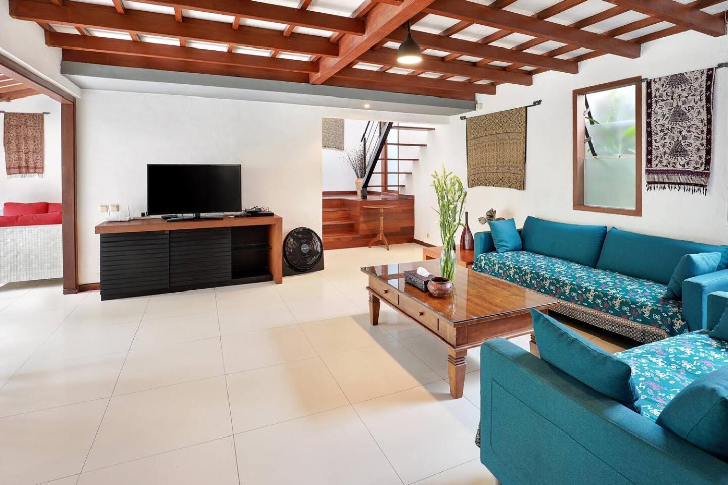 Super Value 4 Bedroom, Walk To Bintang Supermarket Seminyak Exteriör bild
