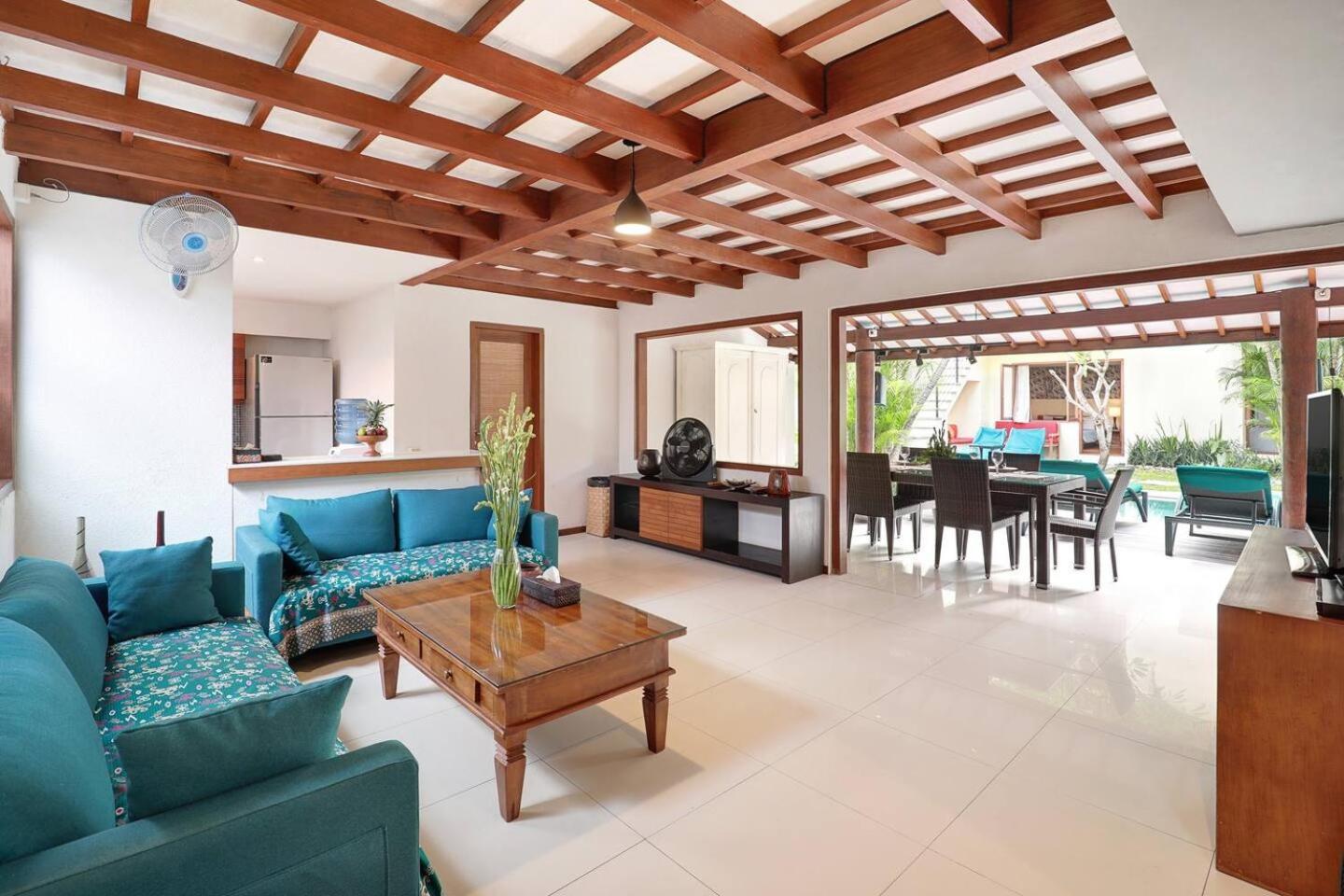 Super Value 4 Bedroom, Walk To Bintang Supermarket Seminyak Exteriör bild